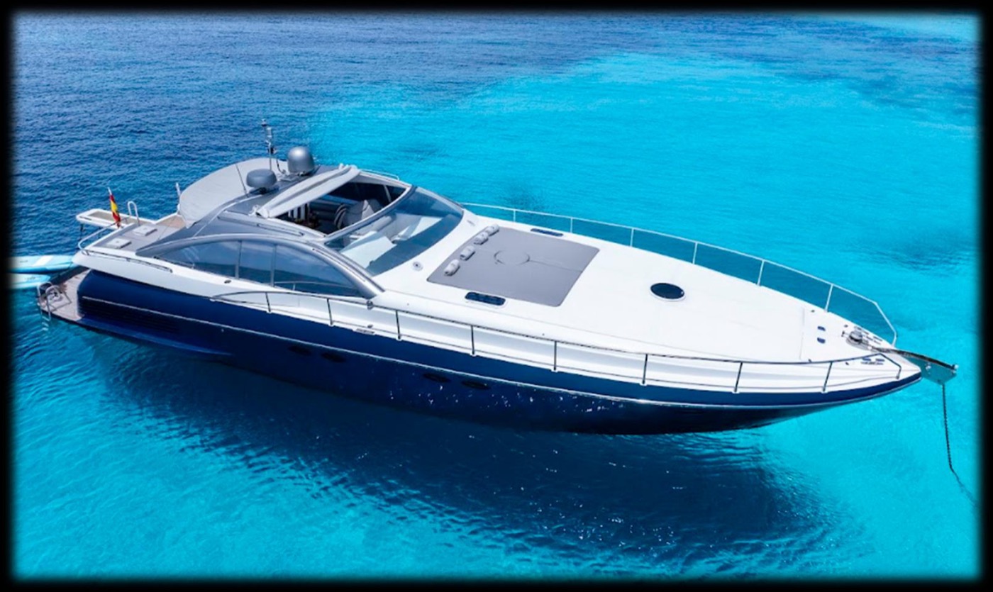 Pershing 54 La Torre del Canónigo navegando en Ibiza